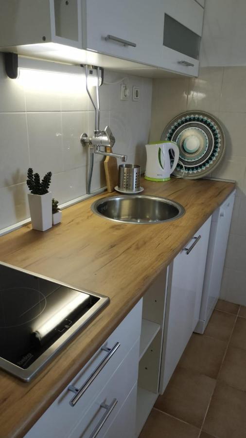 Apartmani Bosiljka Nin Eksteriør bilde