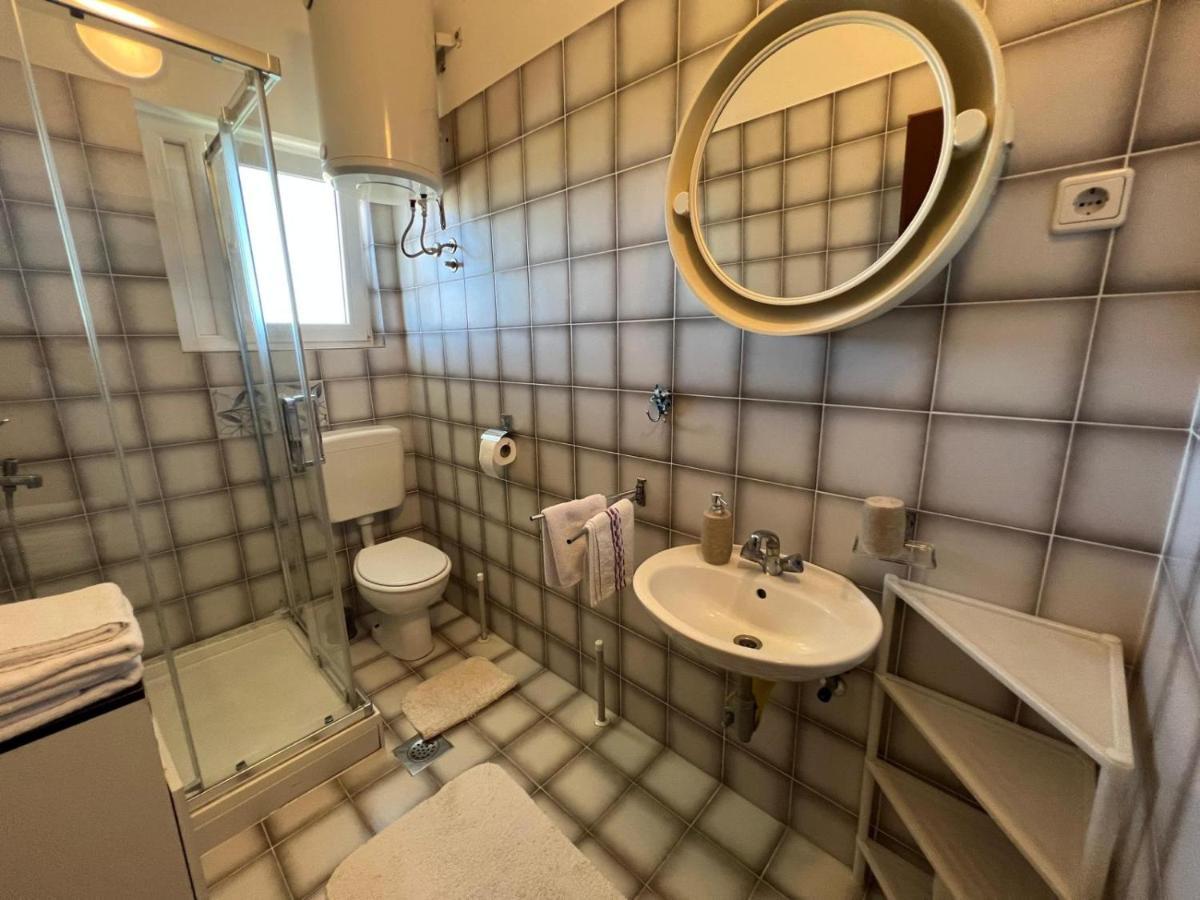 Apartmani Bosiljka Nin Eksteriør bilde